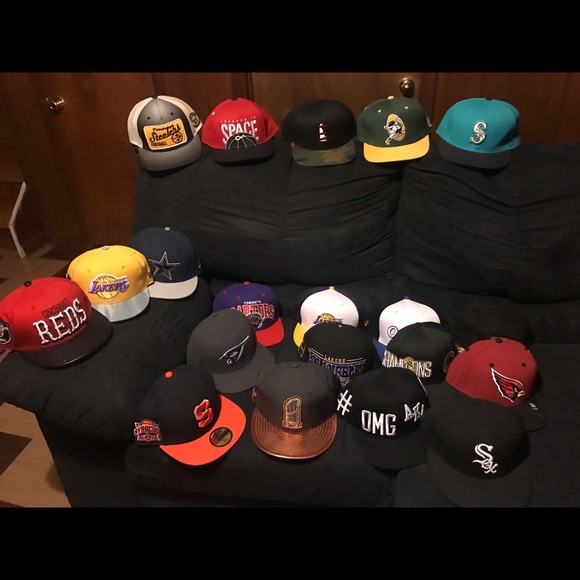 NewERA SnapBacks StrapBacks & fitted Hats - Picture 1 of 4